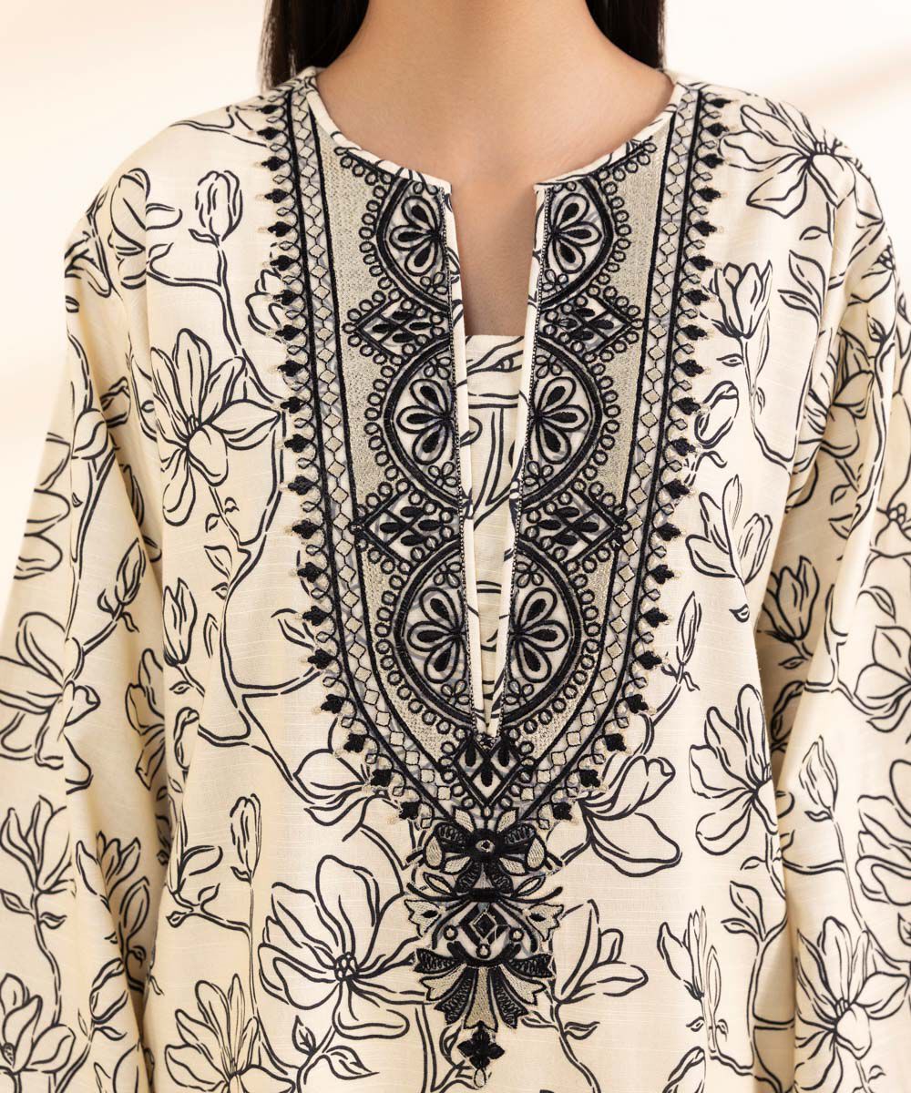 Women's Unstitched Light Khaddar Embroidered White 2 Piece Suit