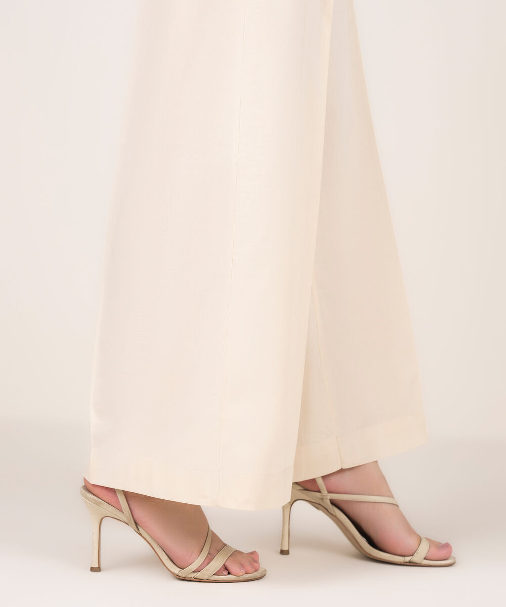Women's RTW Cotton Solid Off White Culottes