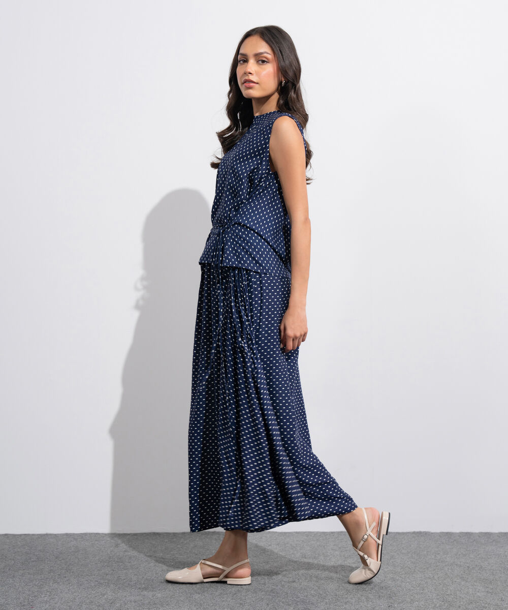 Women's Western Blue And  White Polka Dots Sleeveless Top