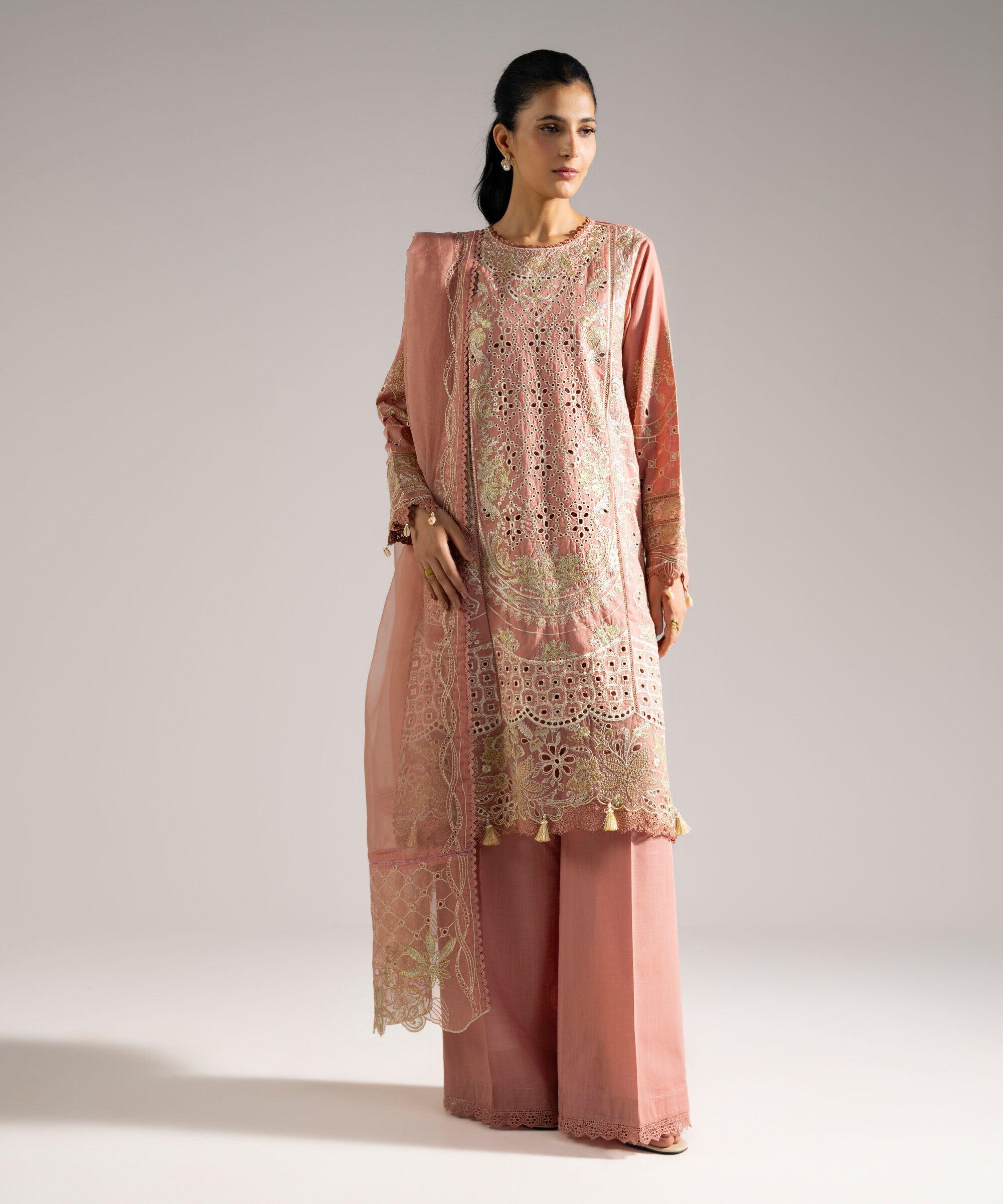 Retail Price: 24990/-PKR