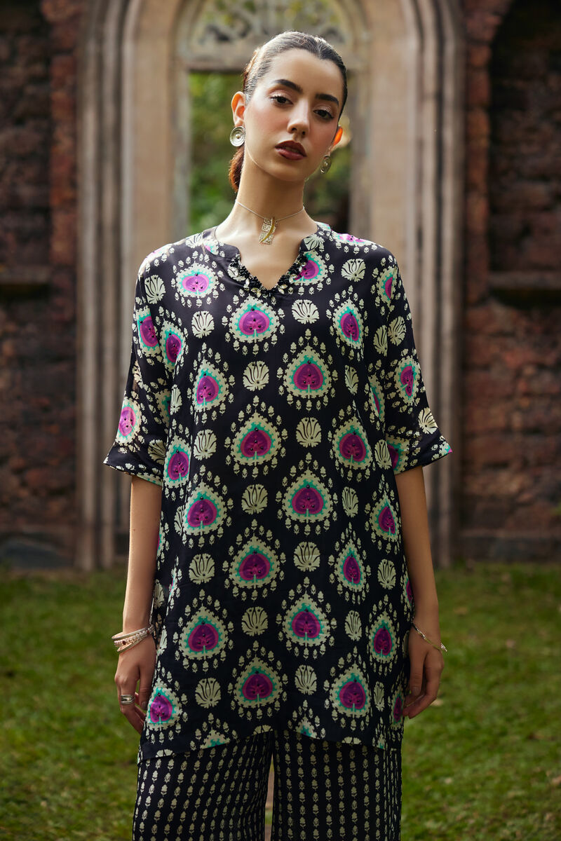 2 Piece - Printed Silk Suit