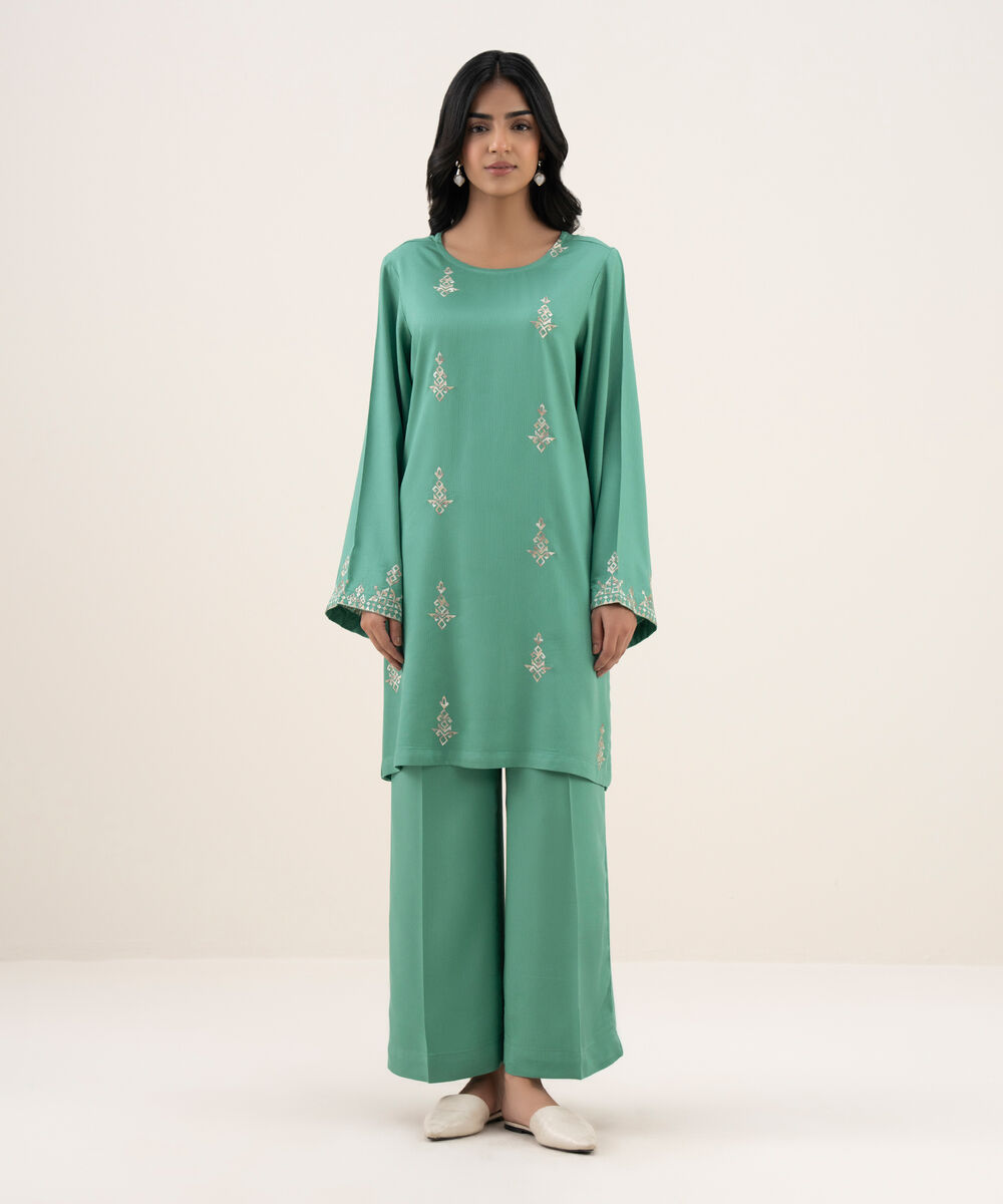 Women's RTW Bedford Embroidered Straight Blue Shirt