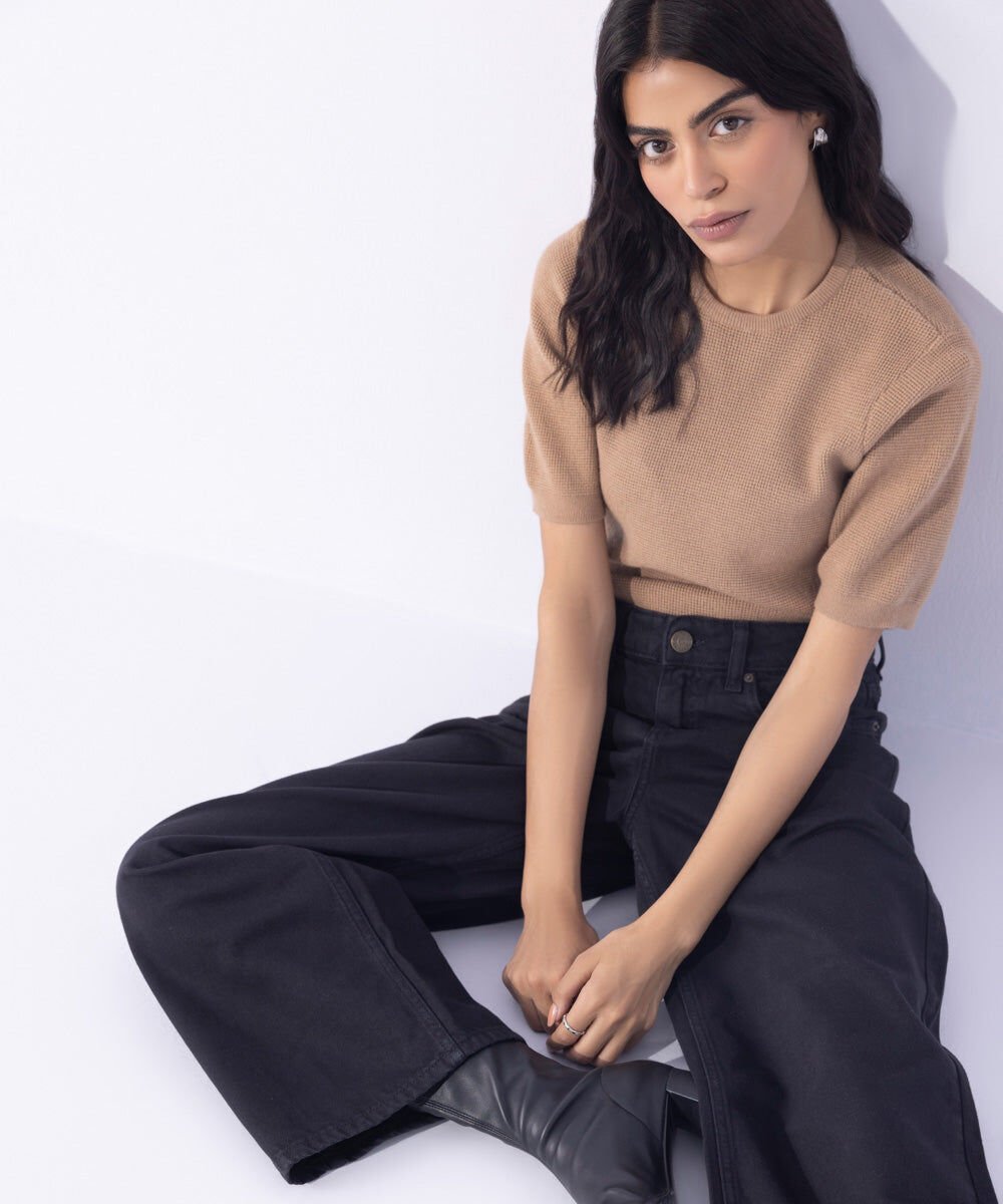 Woman - Black Cropped Wide Leg Fit  Jeans