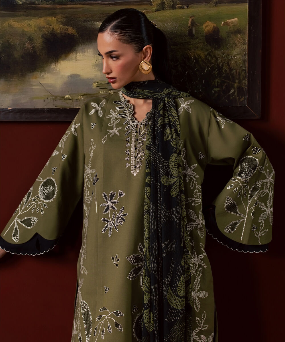 Women's Unstitched Textured Lawn Embroidered Green 3 Piece Suit