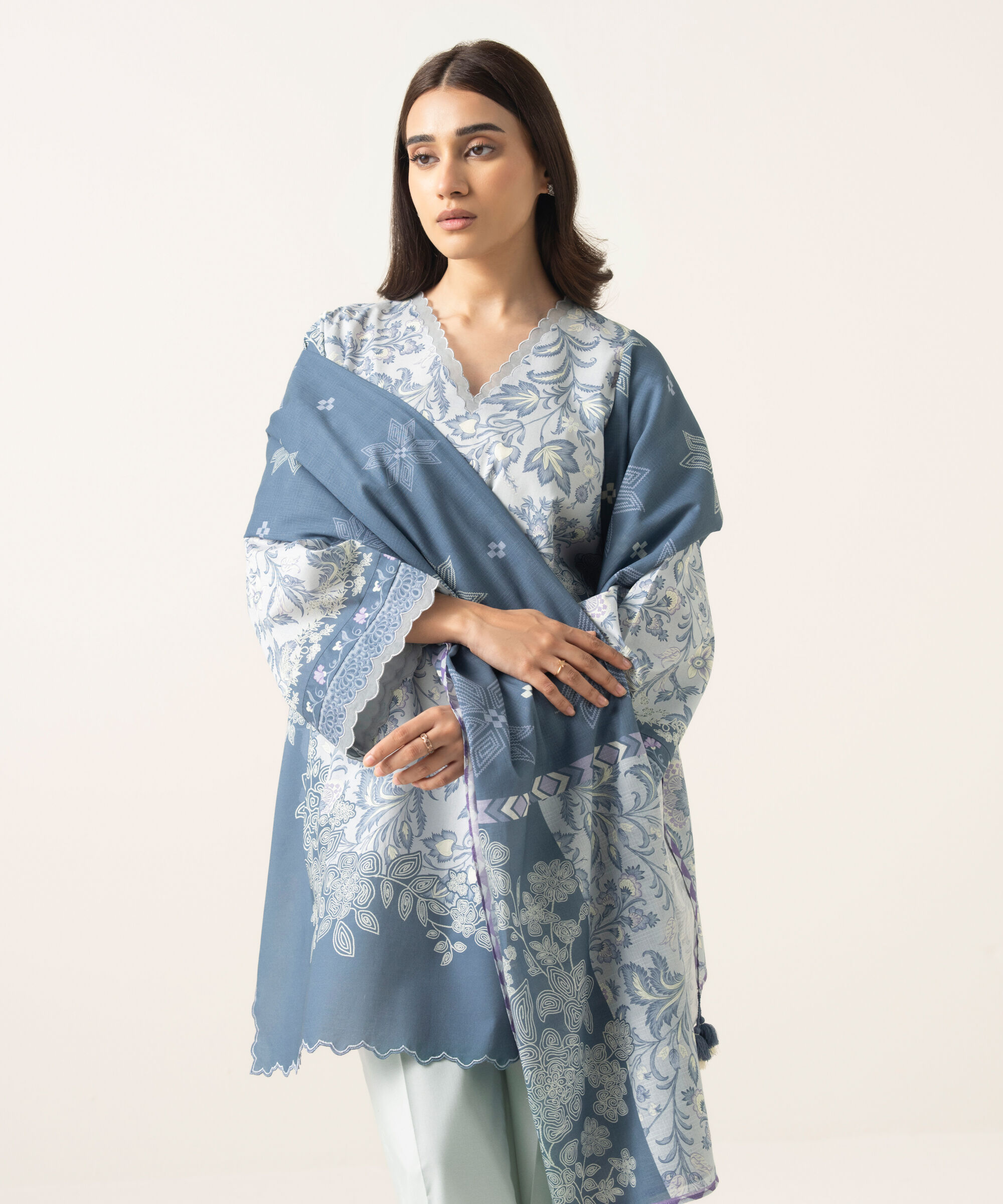 Unstitched 3 Pc Lawn DYS26V1168TS
