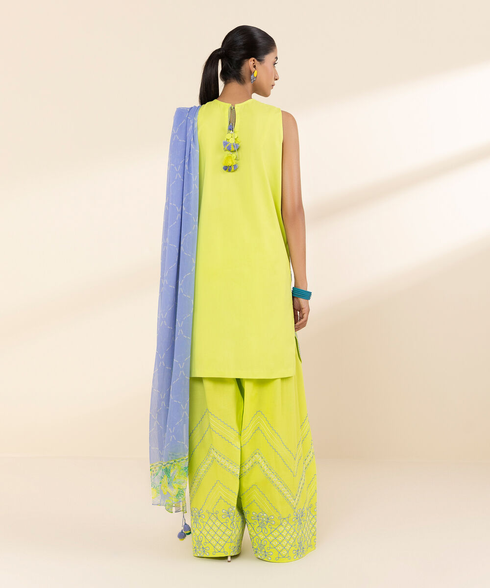 0U3PEST25V52 Unstitched 3 PC 0U3PEST25V52