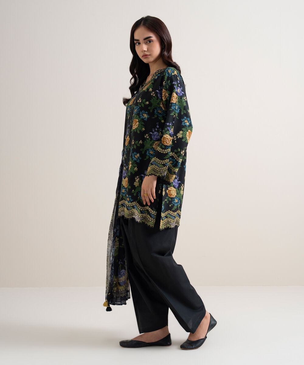Women's Unstitched Arabic Lawn Printed Black