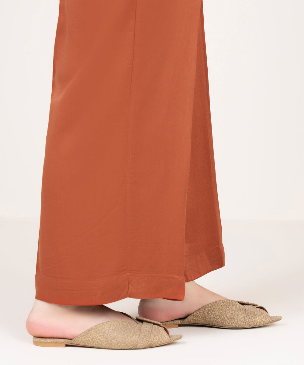 Women's RTW Bedford Solid Rust Flared Pants