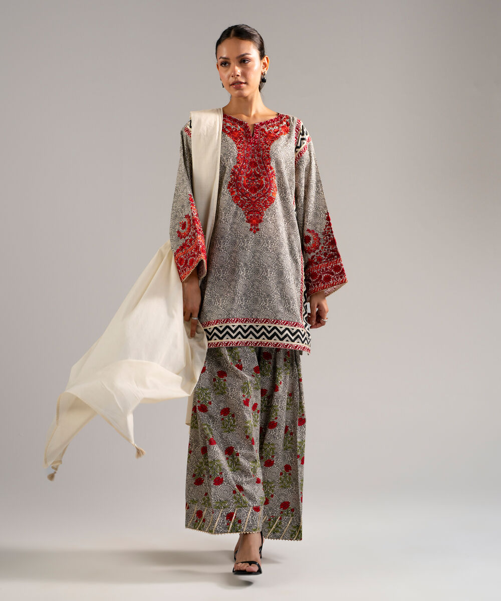 Women's RTW Lawn Embroidered Multi 3 Piece Suit