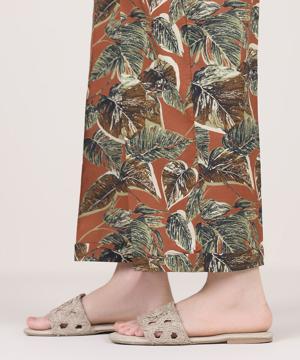 Women's RTW Cambric Multi Printed Straight Pants