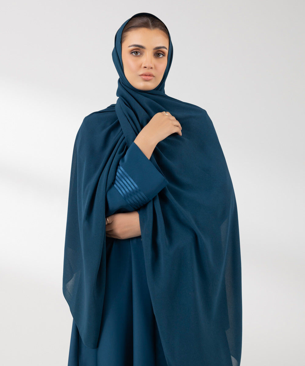 Woman - Green Basic Hijab