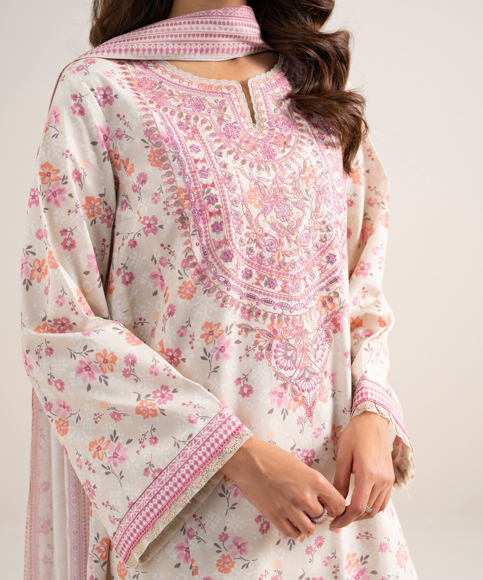 Unstitched 3 PC U2DDDS26V744