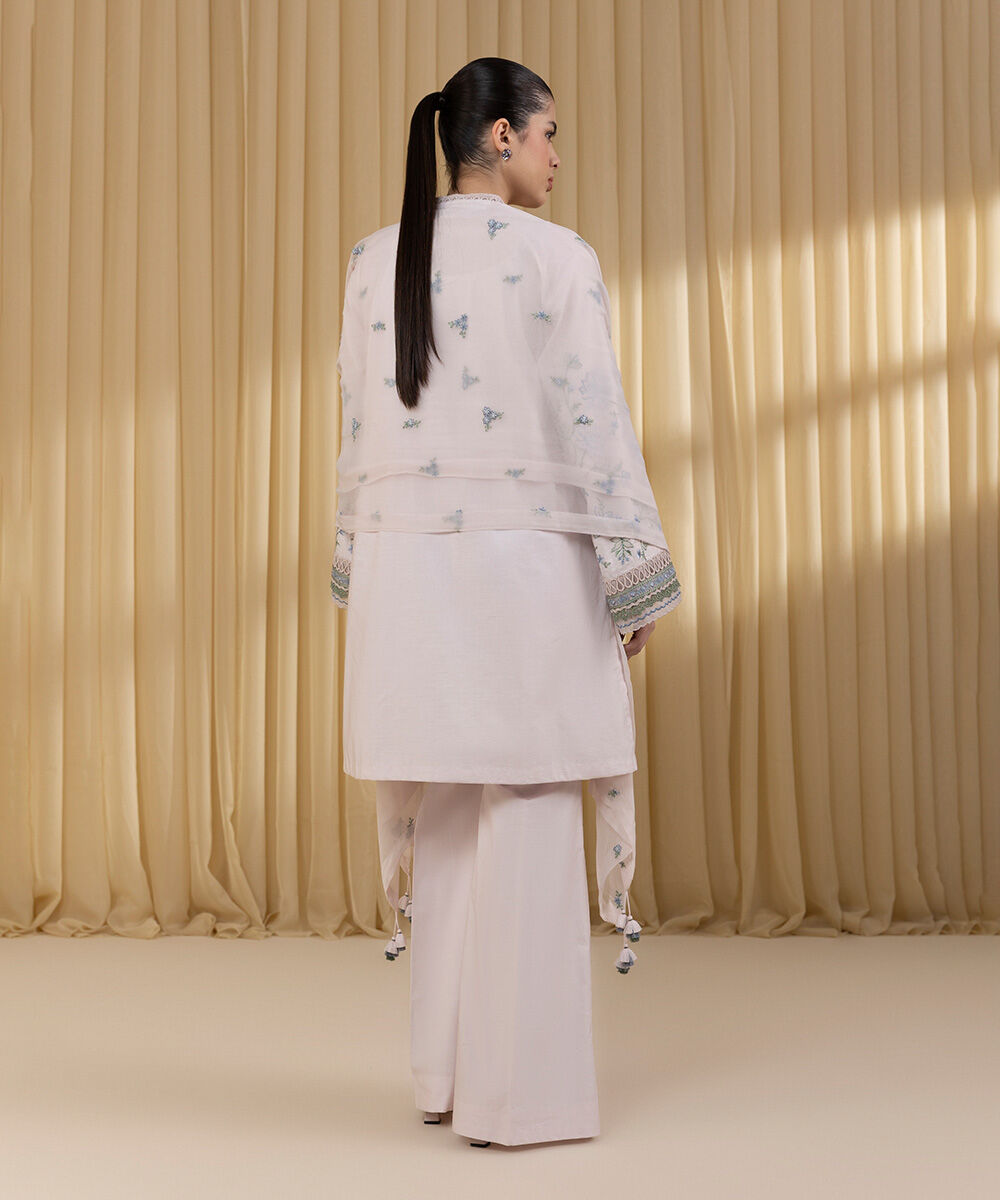 Unstitched Women's Pink Lawn Embroidered 3 Piece Suit