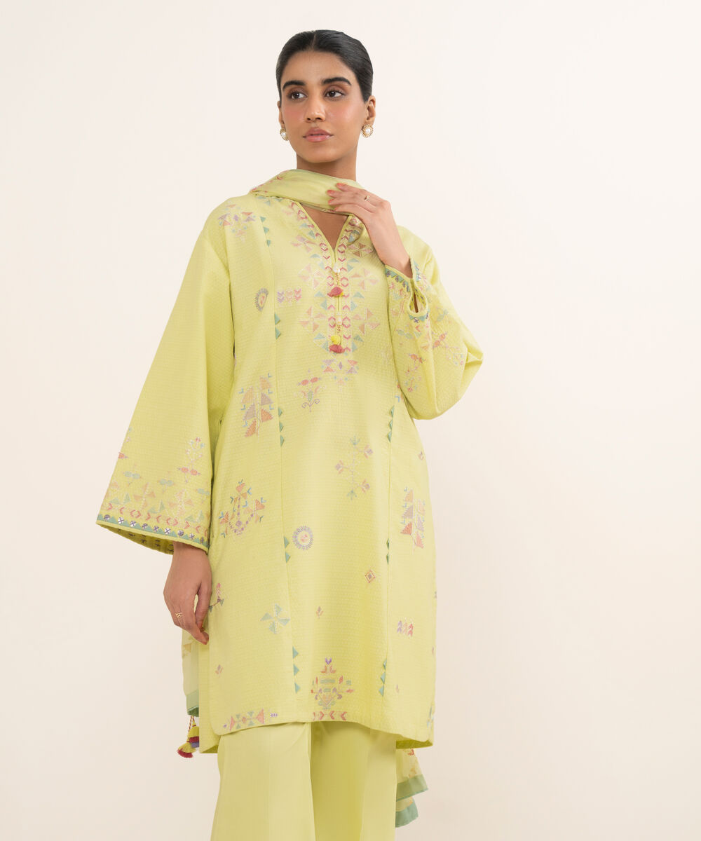 0U3PEST25V58 Unstitched 3 PC 0U3PEST25V58