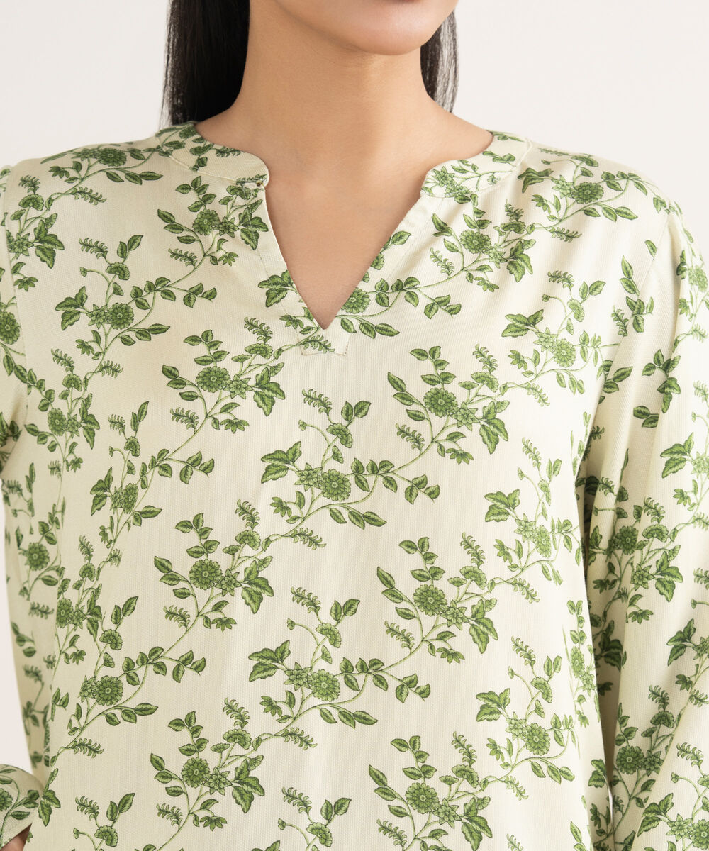 Women's RTW Bedford Printed Green Straight Shirt