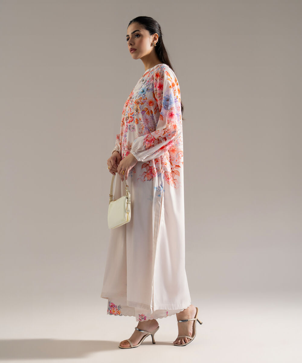 Women's RTW Printed Off White Blended Grip 2 Piece Suit
