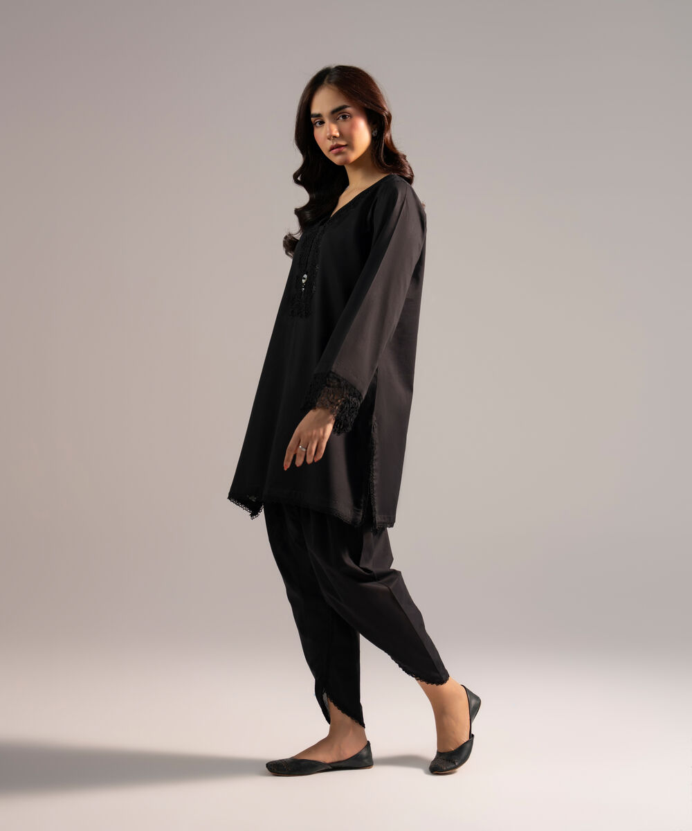 Women's RTW Crosshatch Solid Black Straight Shirt