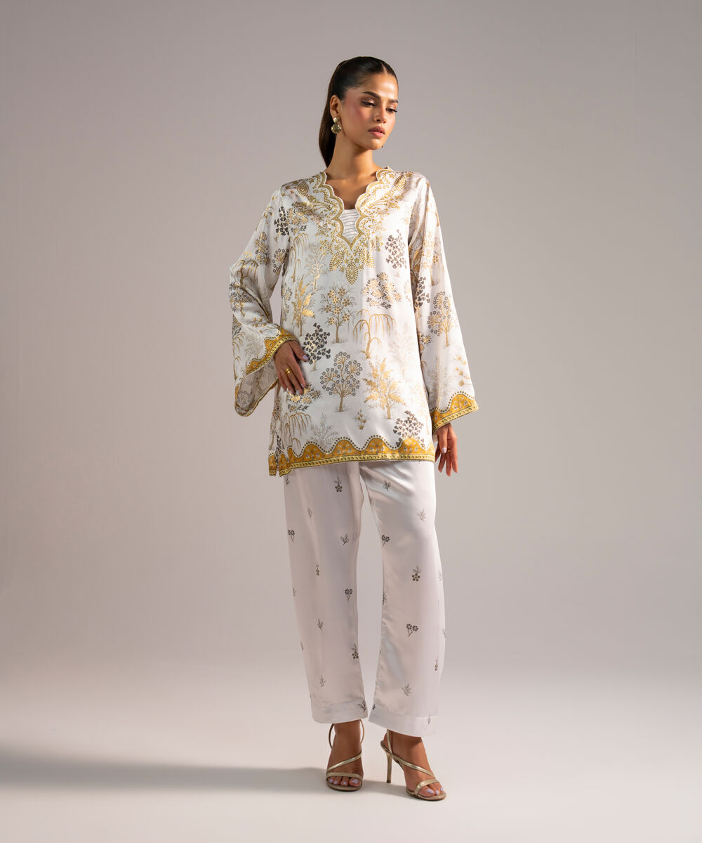 Women's RTW Blended Satin Printed White 2 Piece Suit