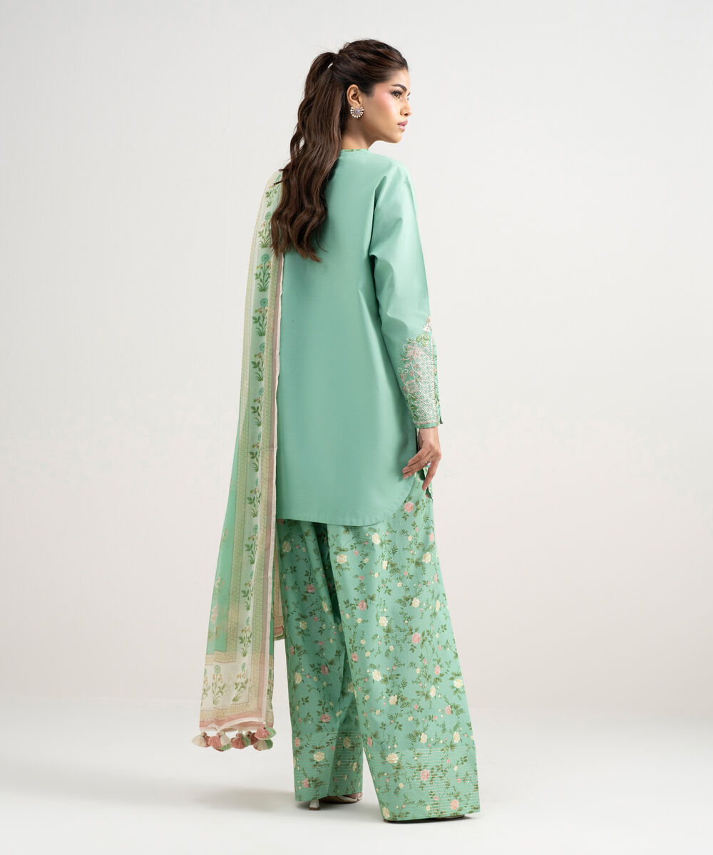 Women's Unstitched Textured Lawn Embroidered Green 3 Piece Suit