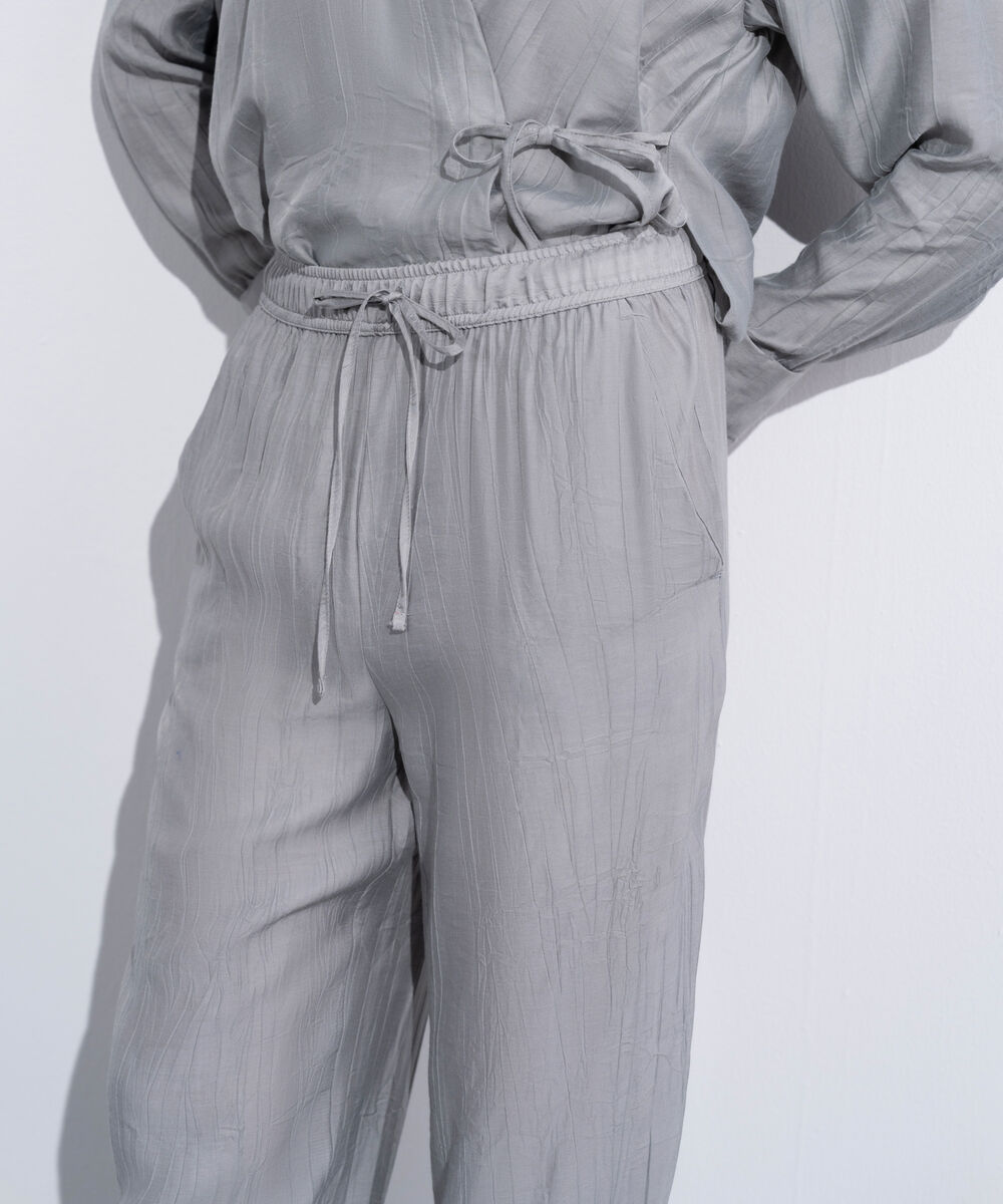 Women's Western Wear Grey Pull-On Trouser In Textured Fabric