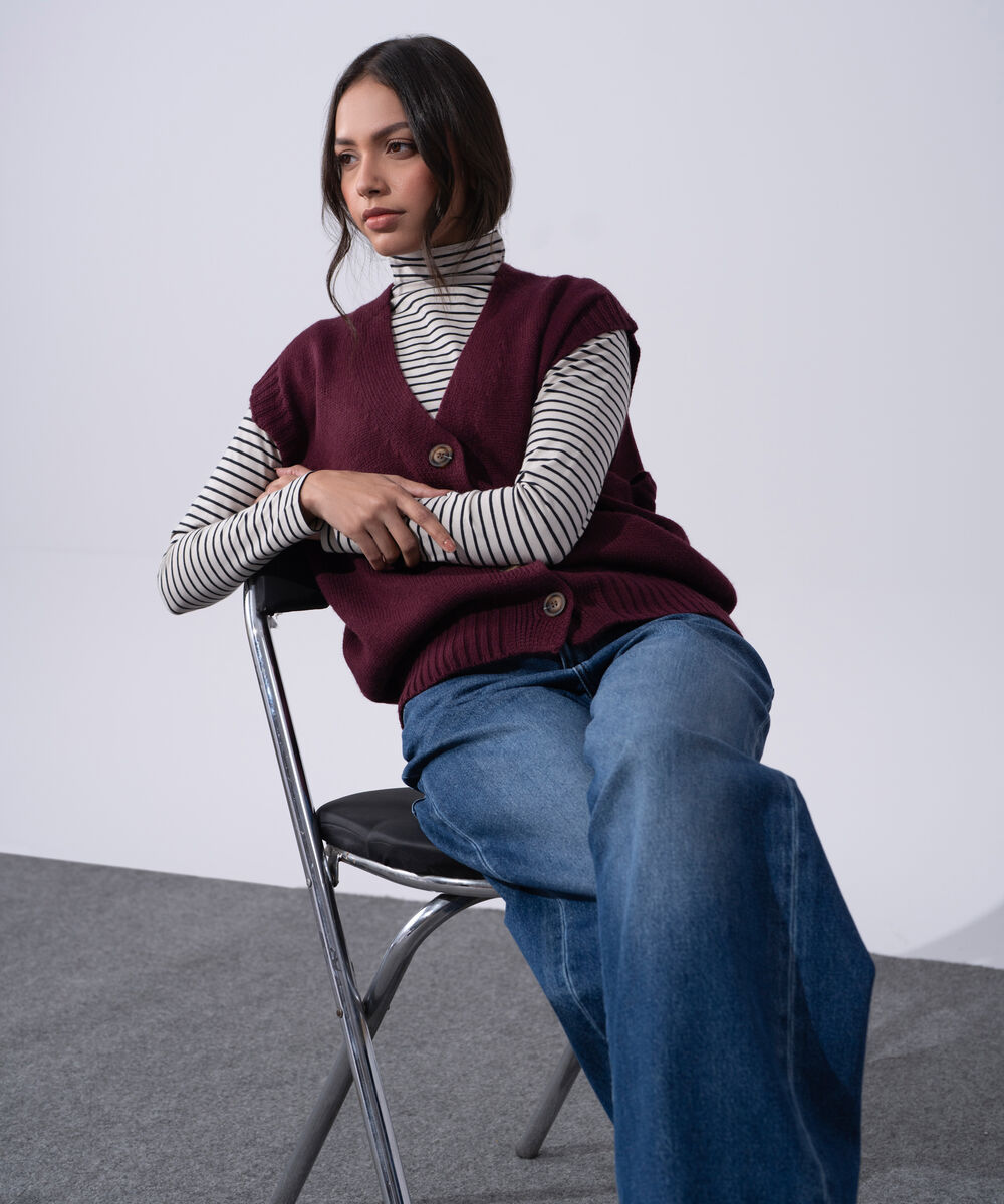 Women's Western Wear Merlot Acrylic V-Neck Sweater Vest