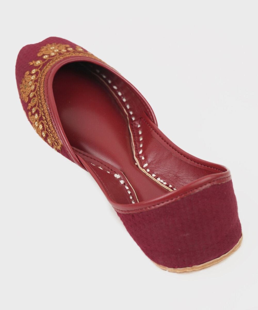 Women's Red Khussa