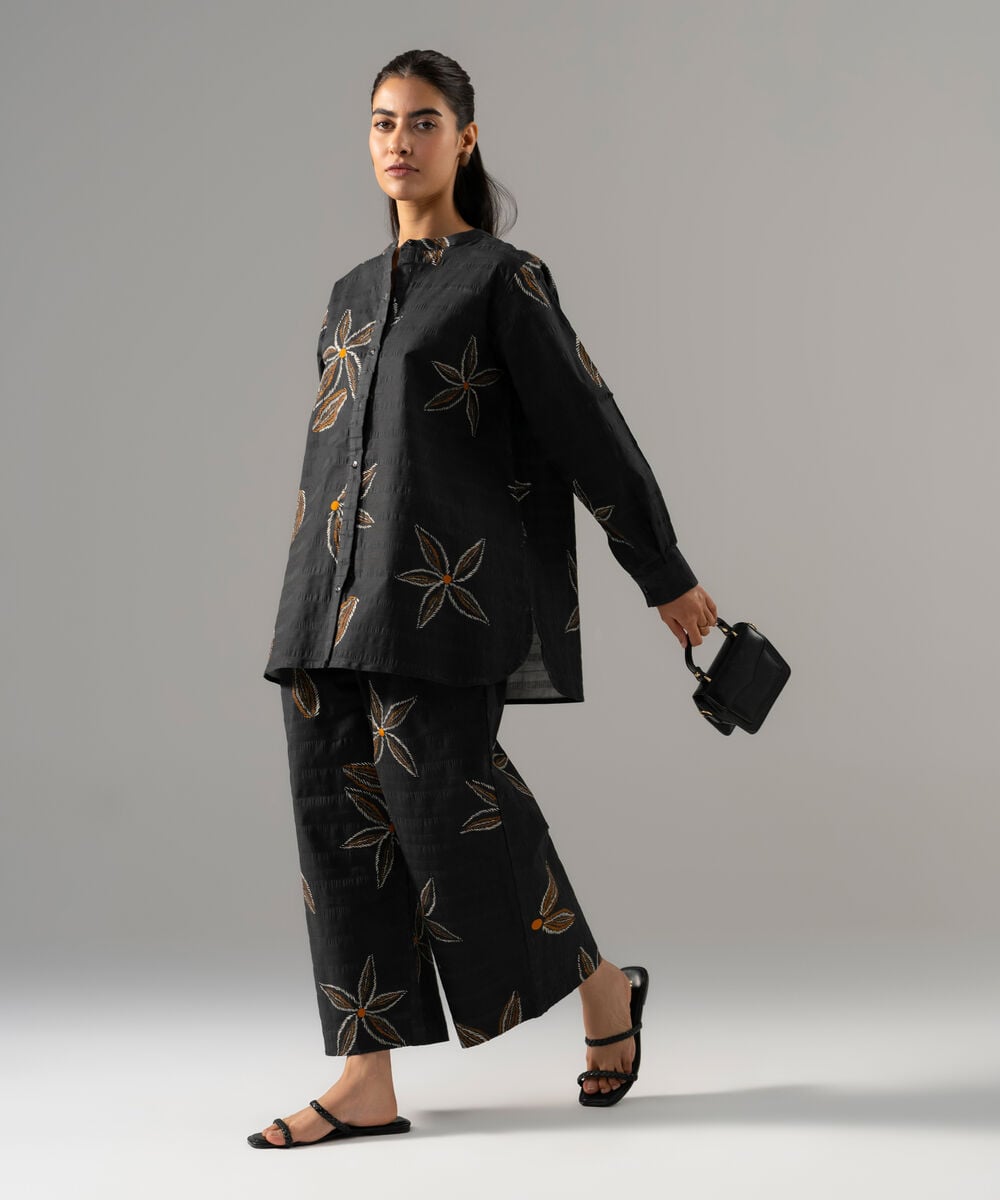 Women's RTW Seersucker Printed Black 2 Piece Suit