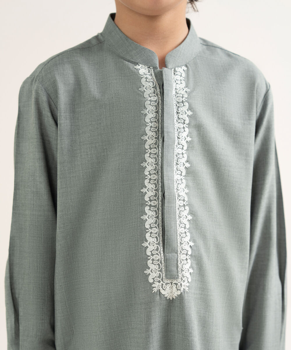 Men's Textured Wash & Wear Embroidered Grey Kurta Shalwar