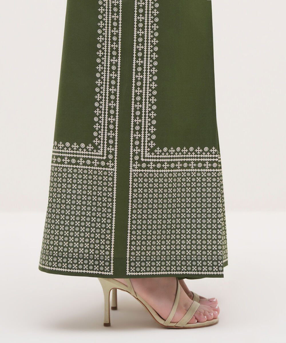 Women's RTW Cambric Green Printed Flared Pants