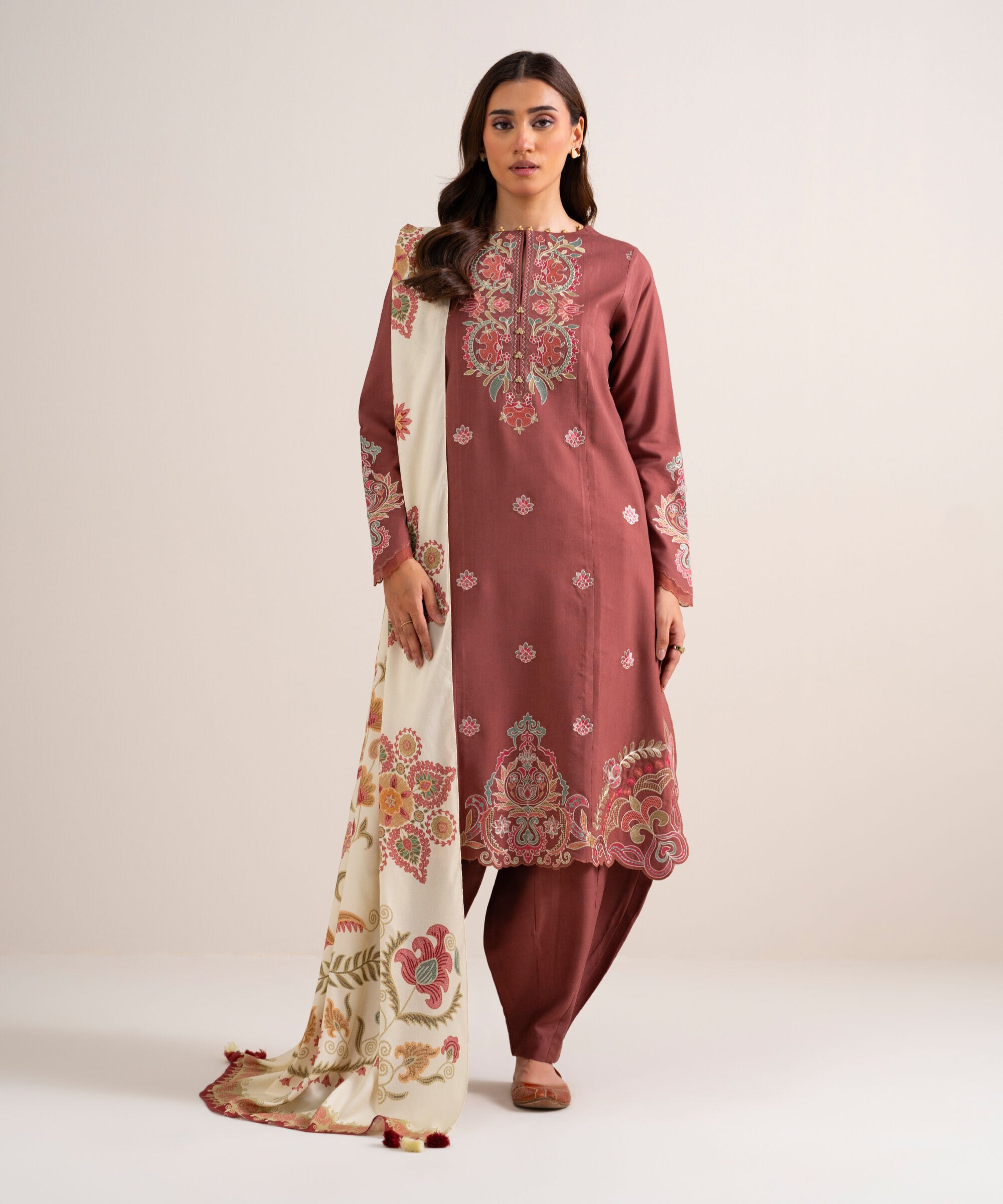 Retail Price: 6990/-PKR