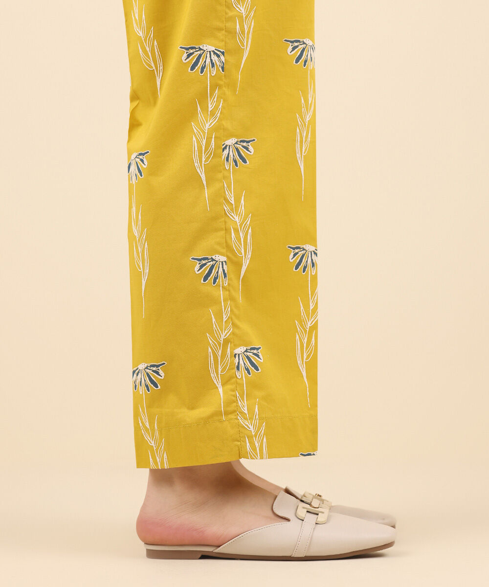Women's Pret Cambric Yellow Printed Straight Pants