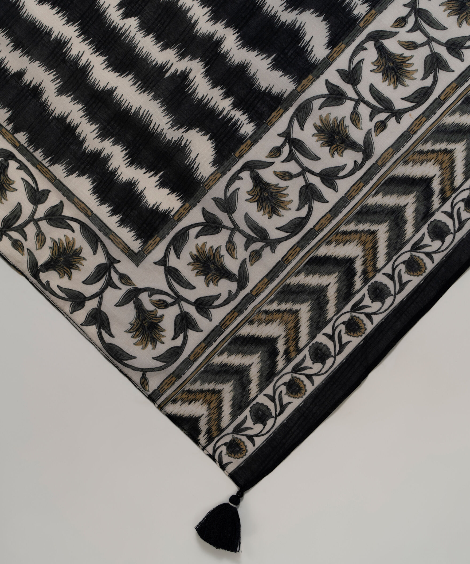 Printed Dupatta P26CAHMV624D