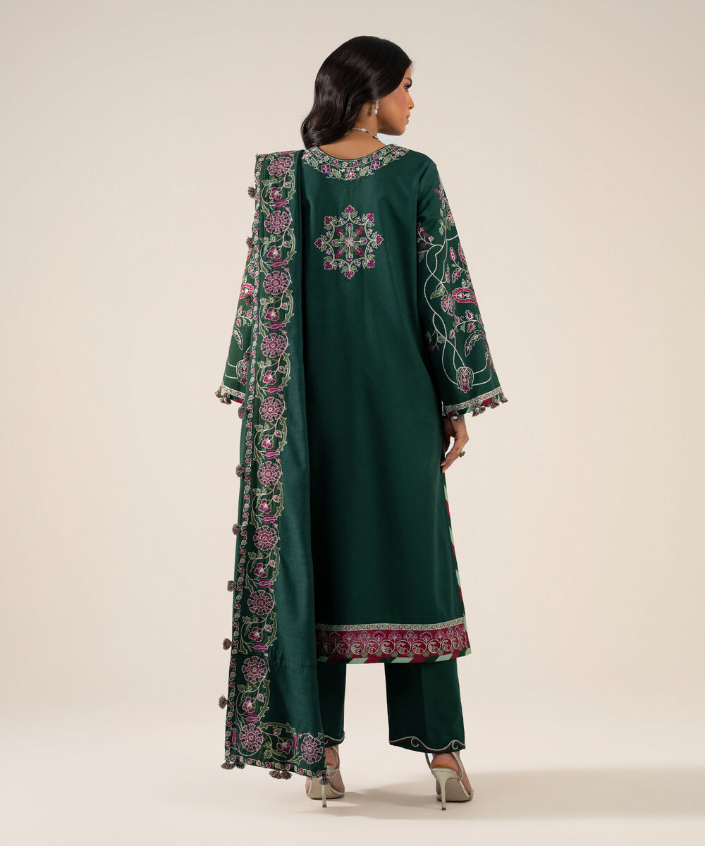 Womens Unstitched Basic Khaddar Embroidered Green 3 Piece Suit