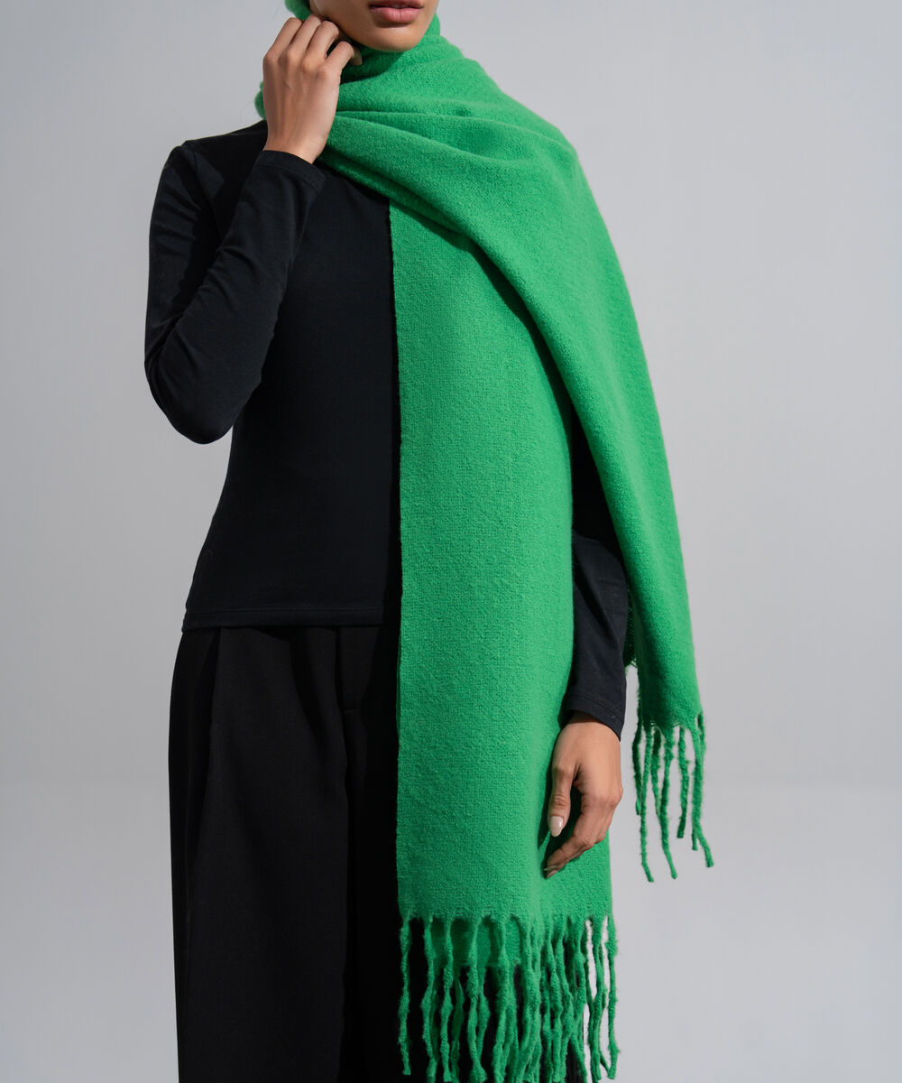 Women's Western Wear Green Polyester Solid Woolen Scarf