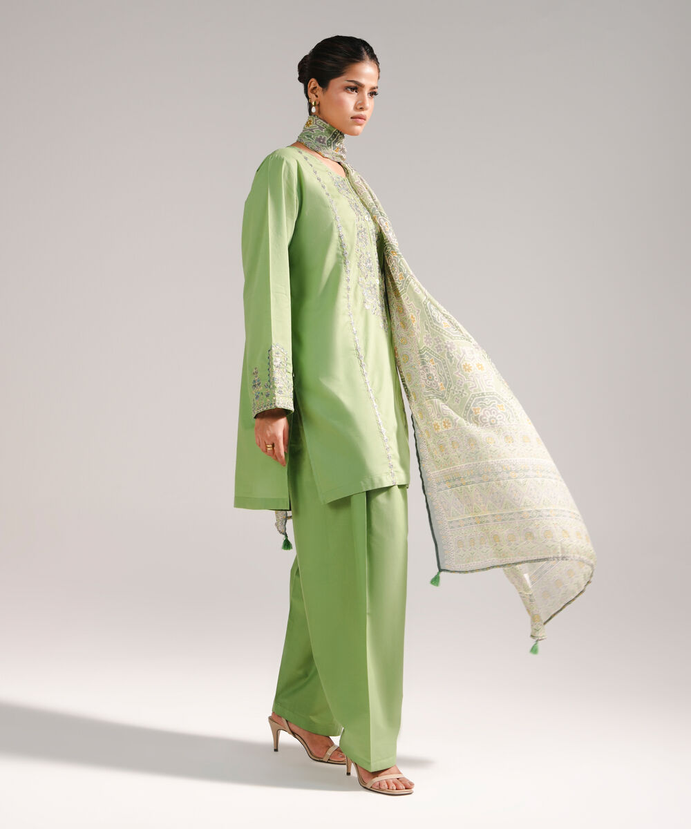 Women's RTW Slub Lawn Embroidered Green 3 Piece Suit