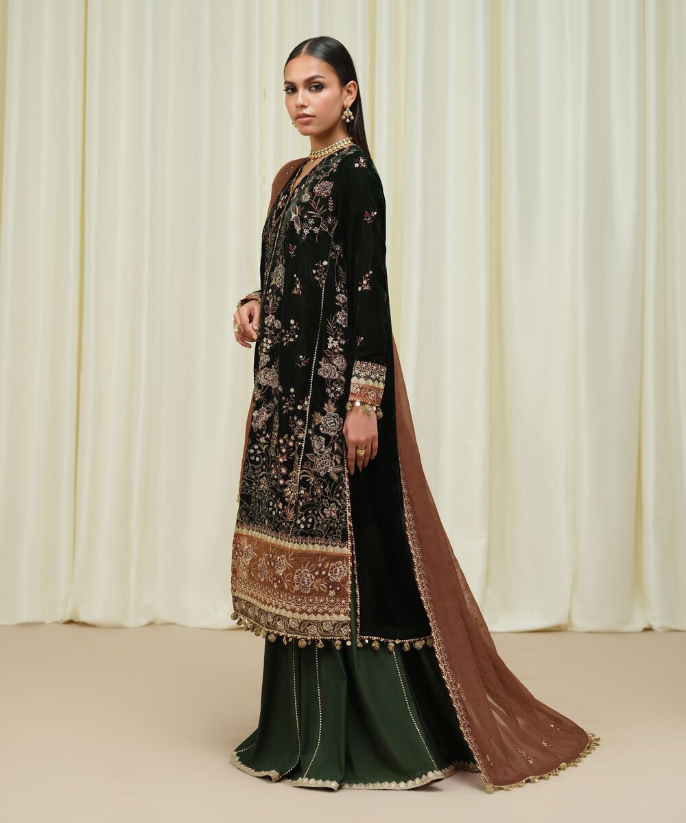 Women's Unstitched Velvet Embroidered Green 3 Piece Suit