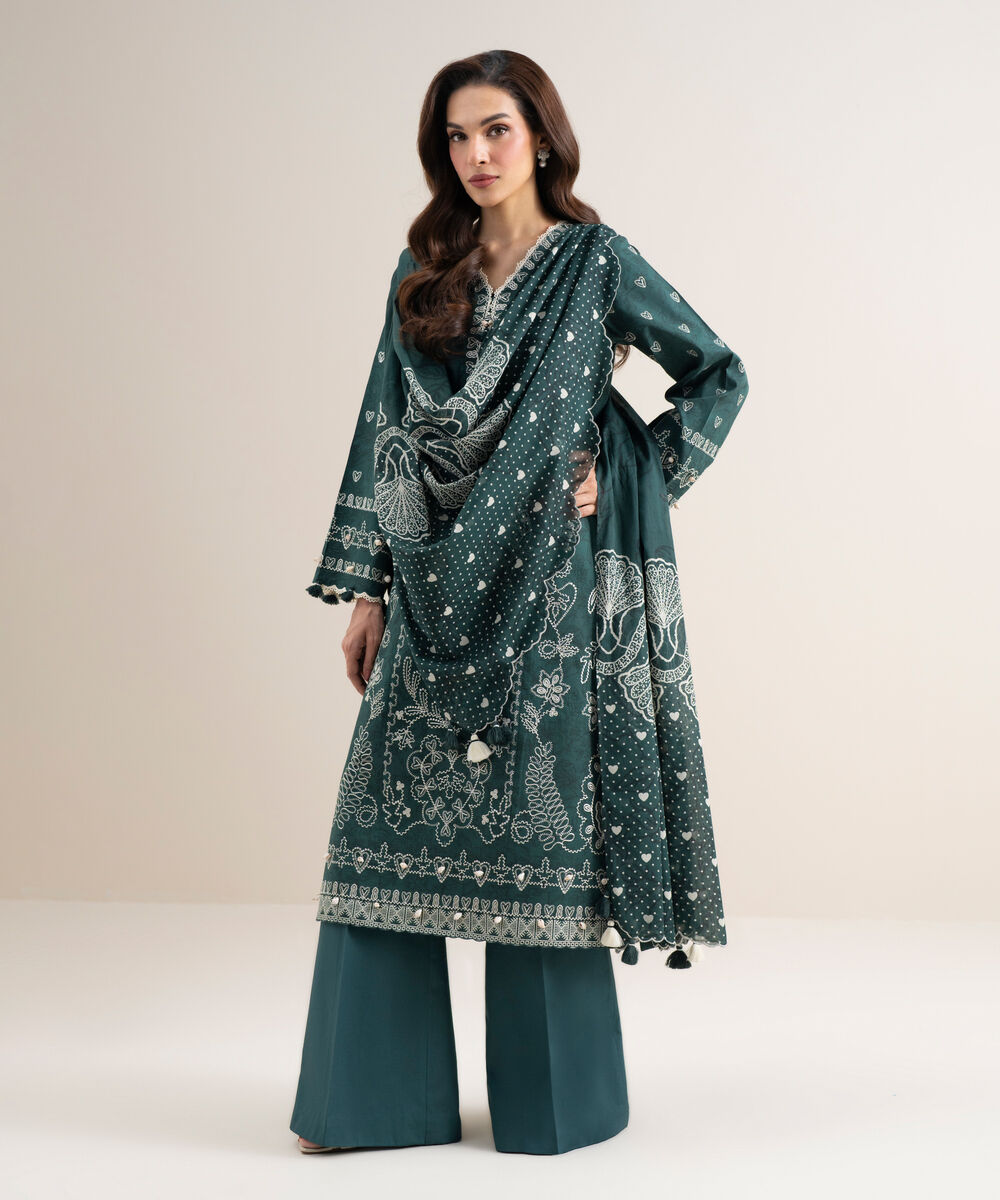 Women's Unstitched Lawn Embroidered Green 3 Piece Suit