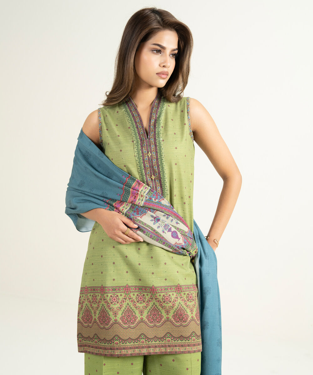 Women's Unstitched Khaddar 3 Piece Suit