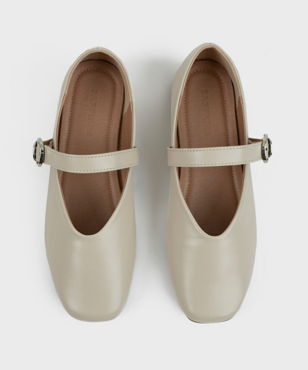 Women's Beige Pumps