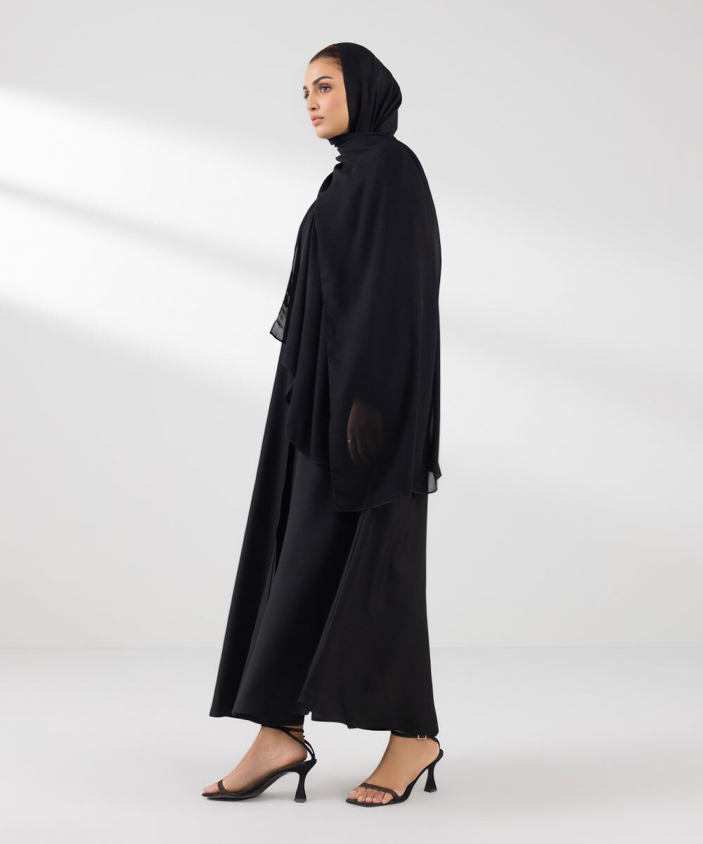 Woman - Black Embroidered Button Through Abaya
