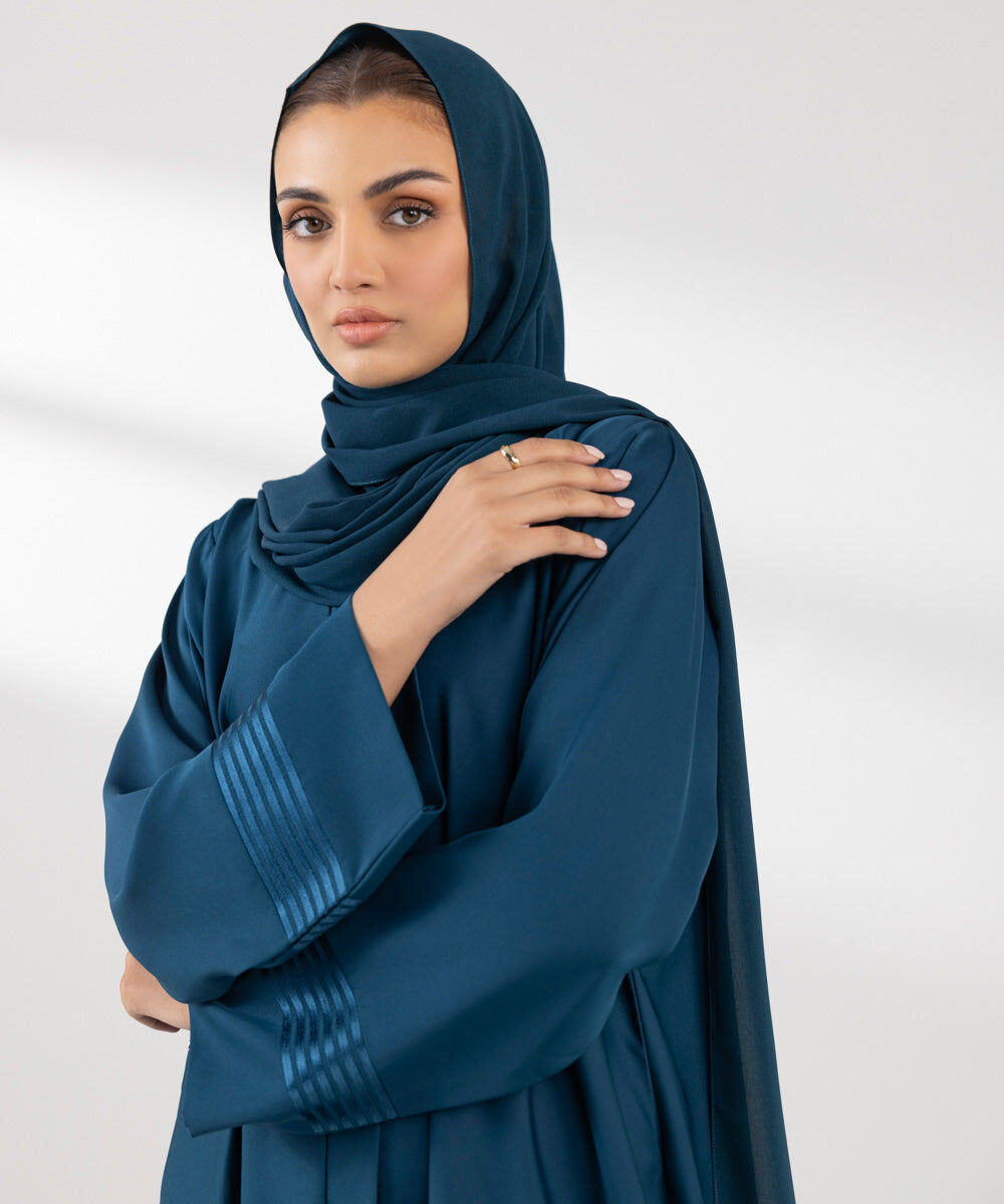 Woman - Green Basic Hijab