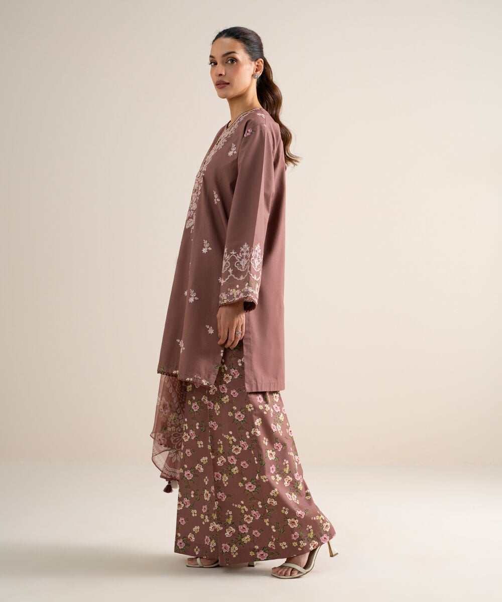 Women's Unstitched Slub Lawn Embroidered Brown 3 Piece Suit