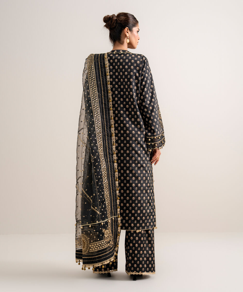 Women's Unstitched Printed Blended Grip Silk Black 3 Piece Suit