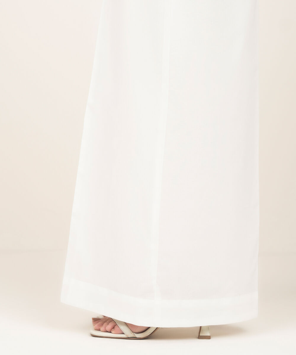 Women's RTW Lawn Solid White Flared Pants