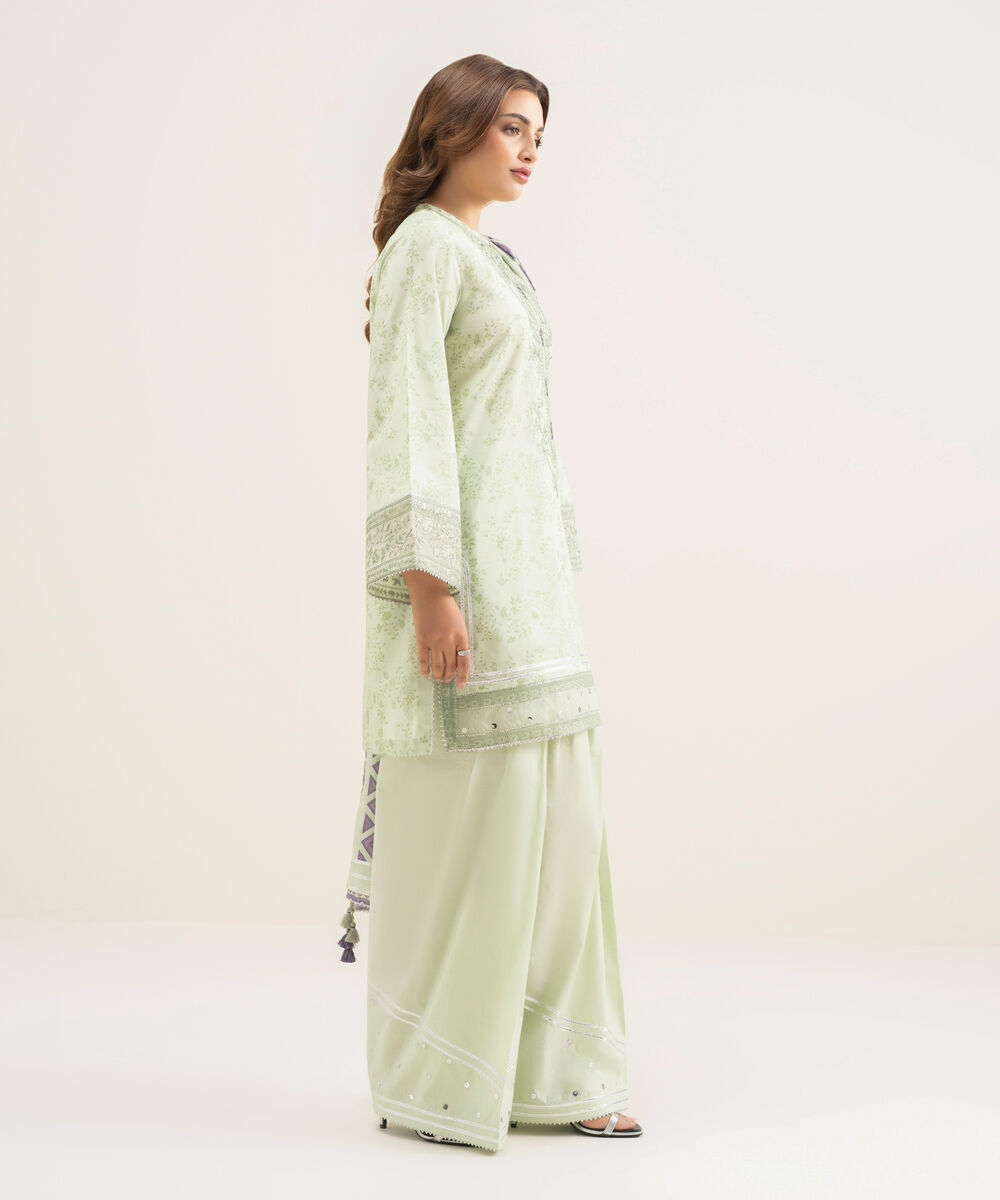 Women's Unstitched Lawn Green Embroidered 3 Piece Suit