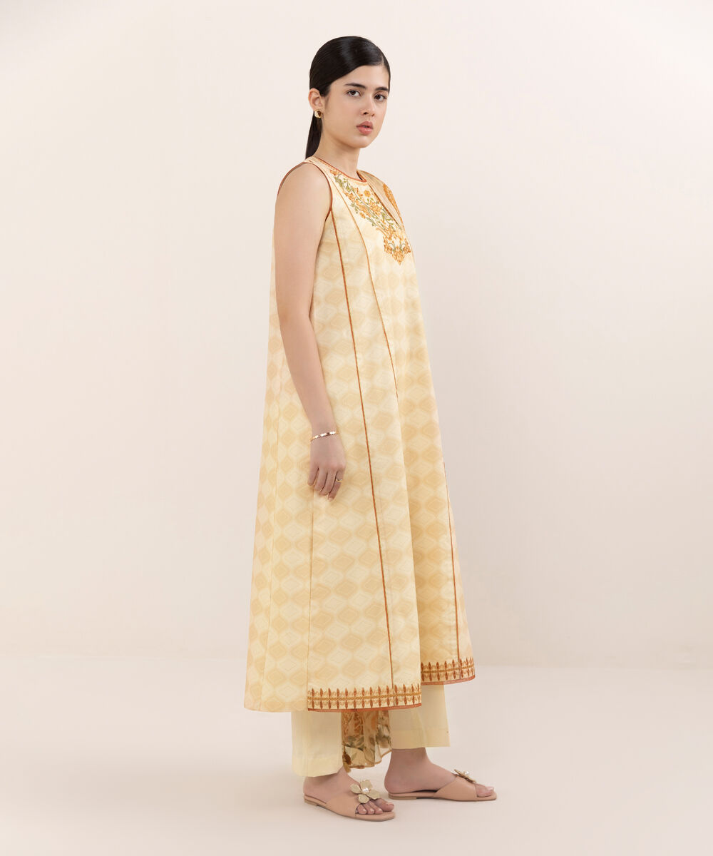 Women's Unstitched Cotton Embroidered Pink Three Piece Suit