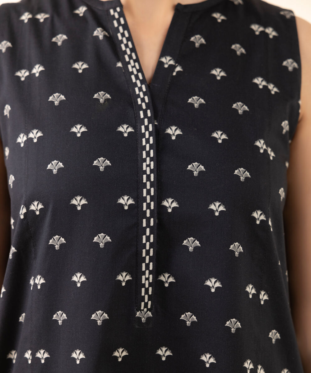 Women's Unstitched Lawn Printed Black 3 Piece Suit