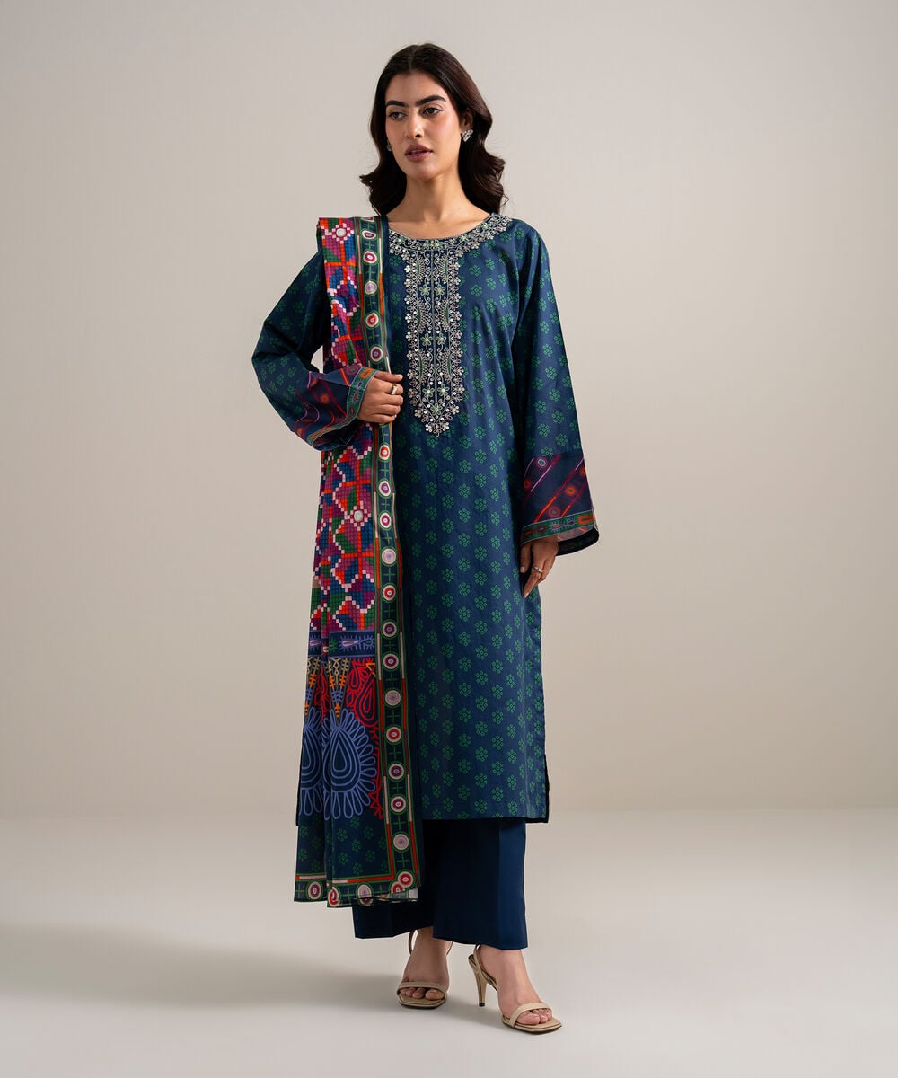 3 Piece - Embroidered Lawn Suit