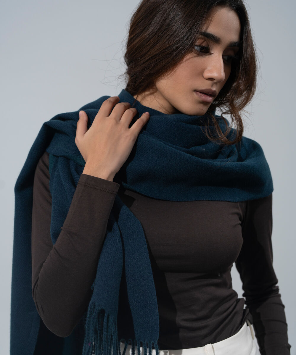 Women's Western Wear Teal Polyester Solid Woolen Scarf