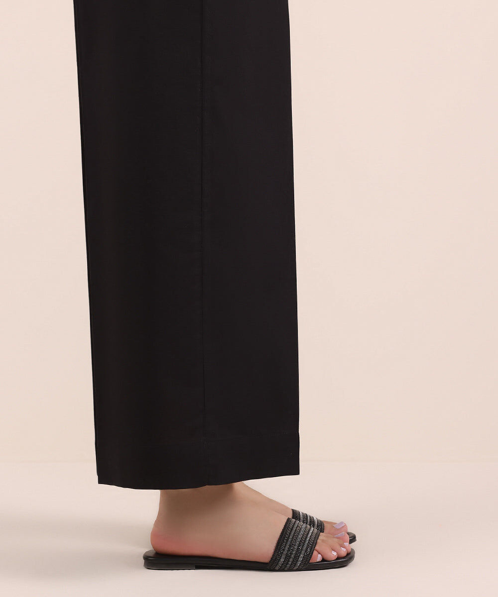 Woman - Black Solid Cambric Culottes